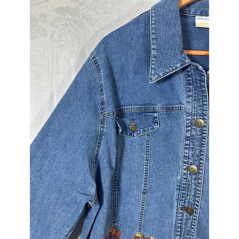 Vintage Jean Jacket 24W Embroidered Beaded Floral Blue Denim - Picture 3 of 9